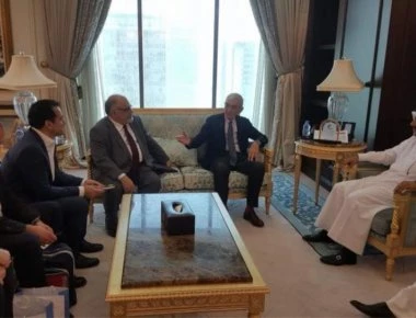 Στη Ντόχα ο Μπουτάρης - Συναντήθηκε με εμίρηδες της Qatar Investment